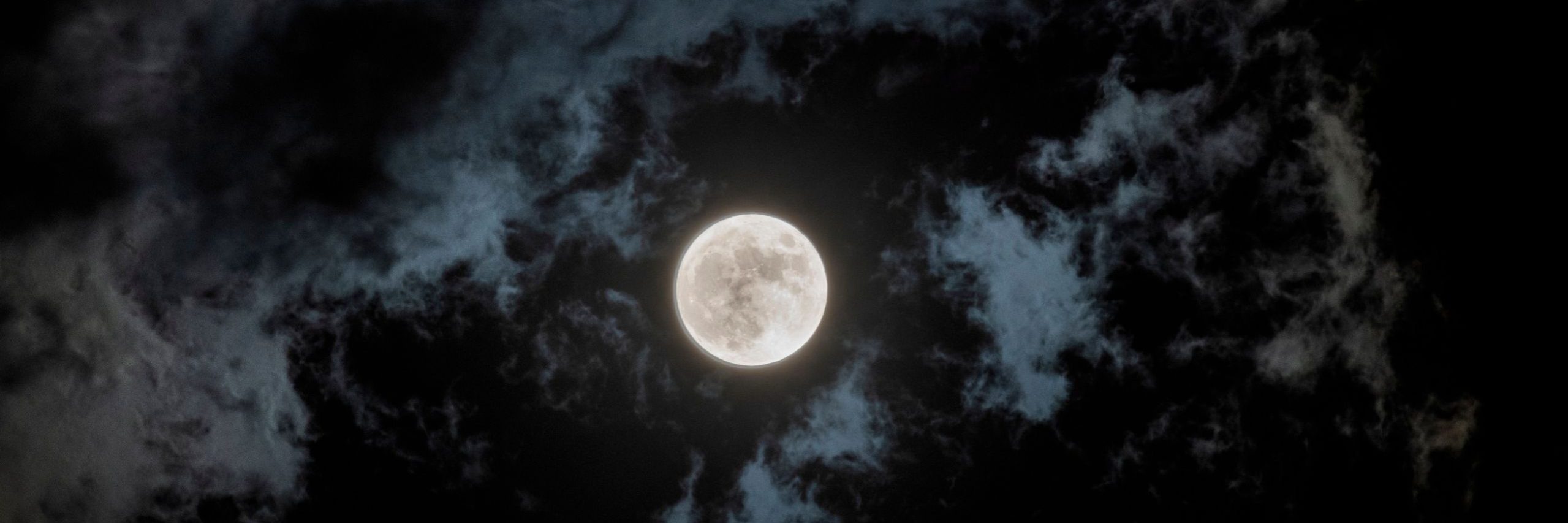 FULL MOON PARTY